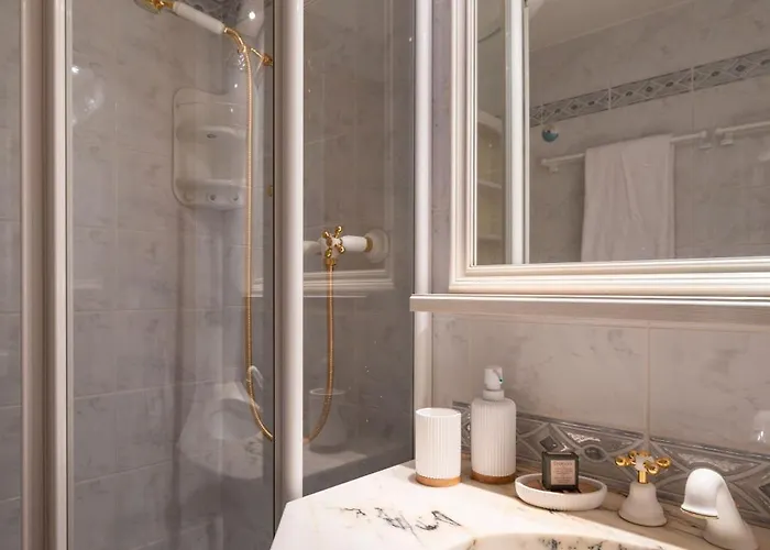Apartamento La Ruinette-cosy 2-bed, 2-bath In Centre *