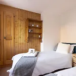 La Ruinette-cosy 2-bed, 2-bath In Centre Apartment